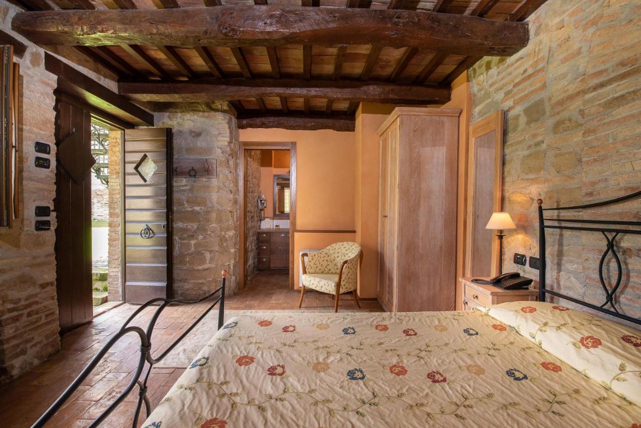 Hotel Borgo Lanciano Castelraimondo Exteriér fotografie