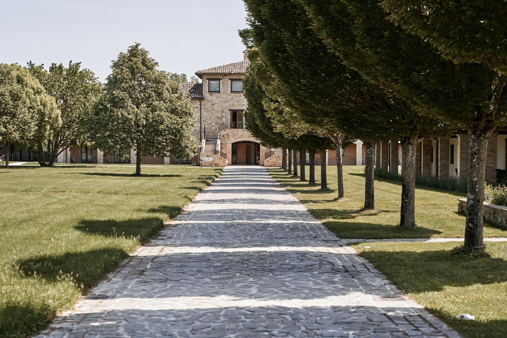 Hotel Borgo Lanciano Castelraimondo Exteriér fotografie