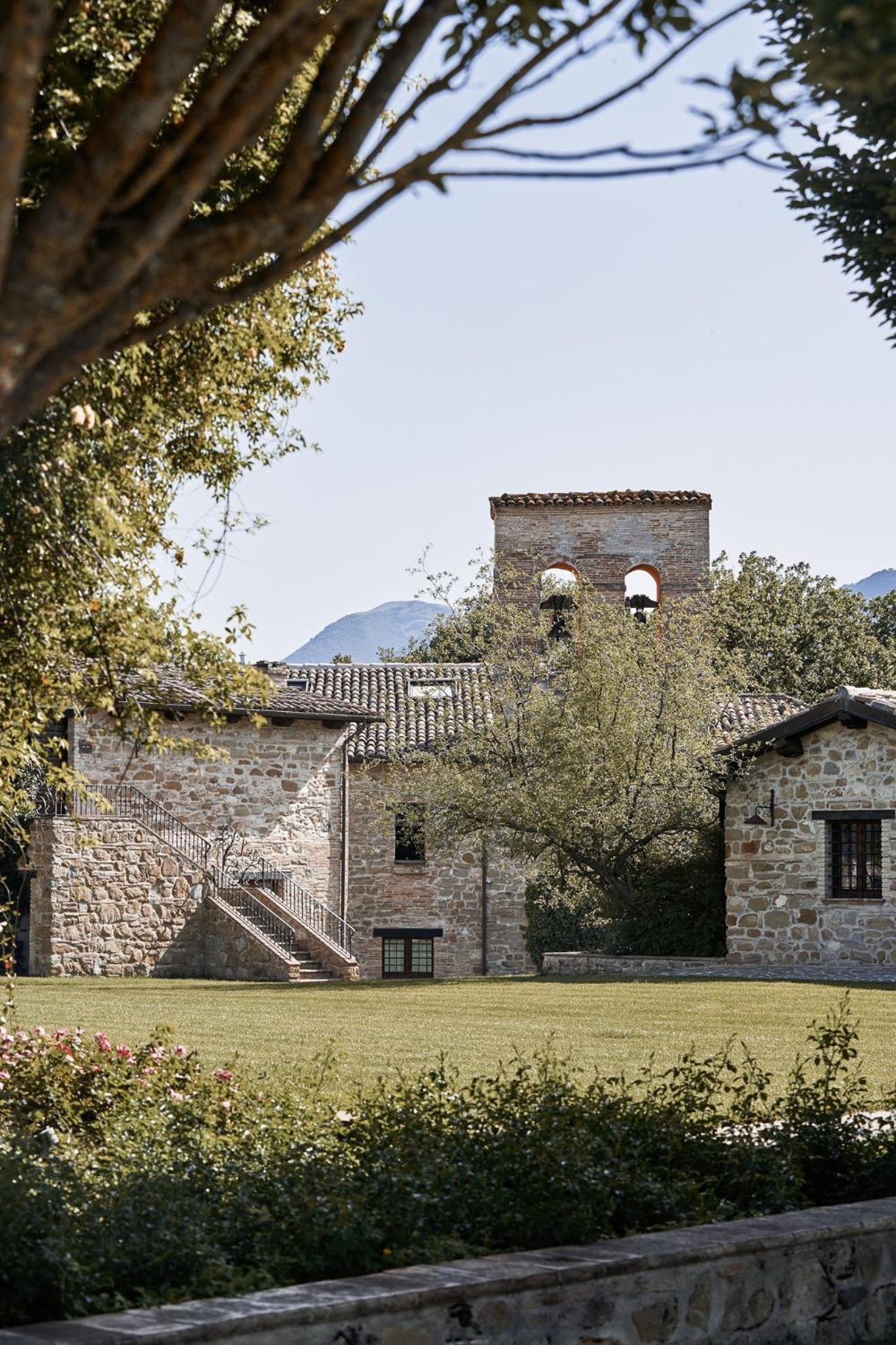 Hotel Borgo Lanciano Castelraimondo Exteriér fotografie